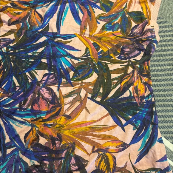💘5 for $25 // Multicolor Tropical Print Top - Picture 9 of 12